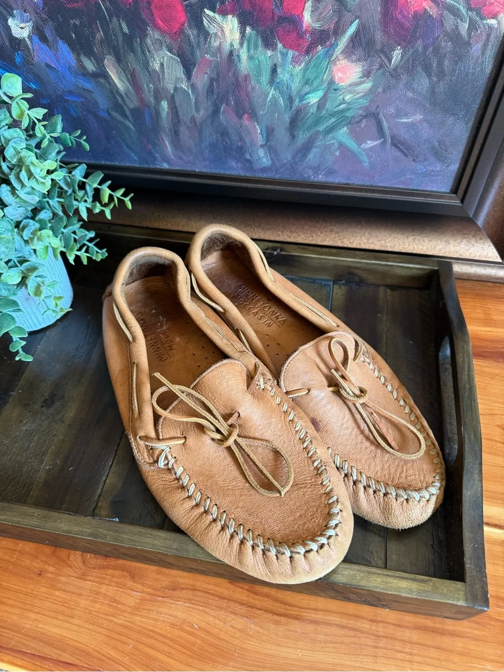 Minnetonka Chestnut Leather Moccasin Slip-On Loafers
